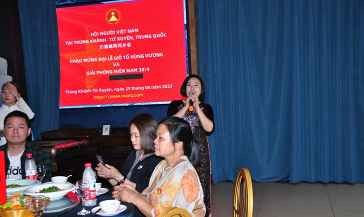 b9f0a43f3b3fcc8 b9f0a43f3b3fcc8